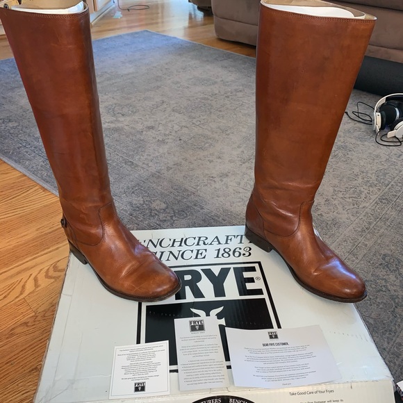 Frye Melissa Button Back Boots - Picture 6 of 10